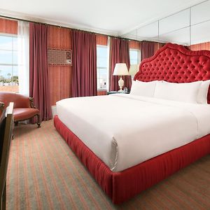 Standard Zimmer mit Kingsize-Bett